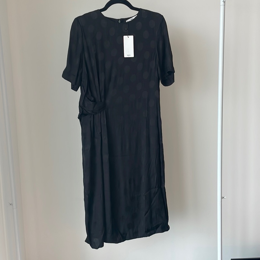 NWT subtle Polka dot satin MANGO dress Size 8